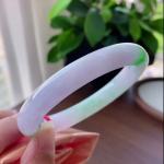 紫罗兰飘绿圆条手镯